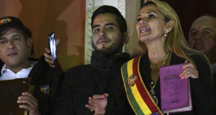 BOLIVIA-CRISIS-ANEZ-INTERIM-PROCLAMATION